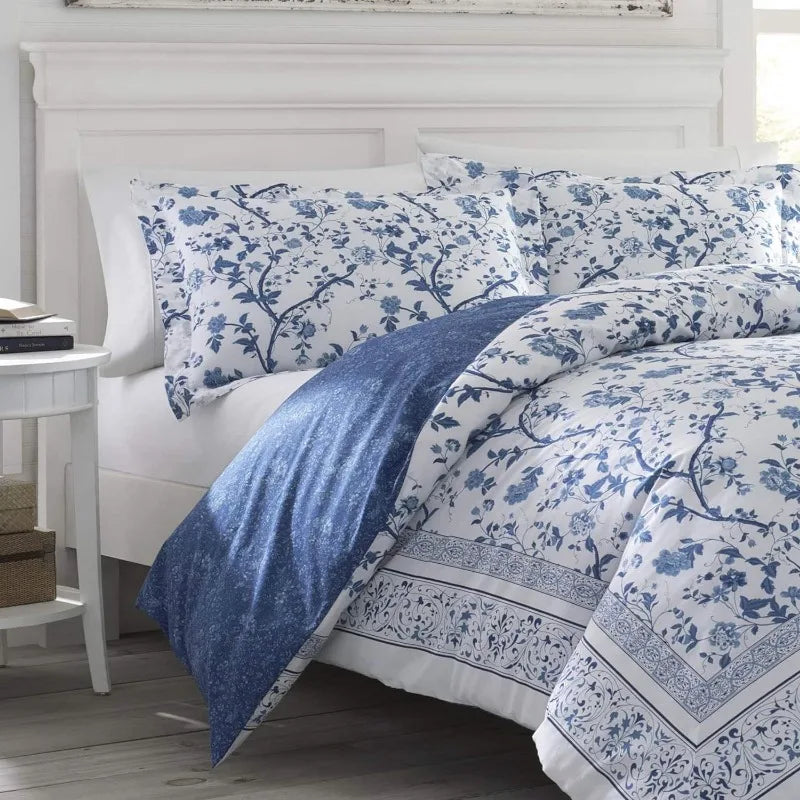 Reversible Duvet Cover Set with Matching Shams