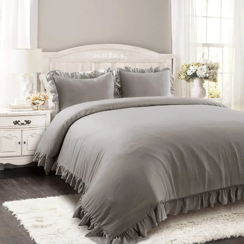 Ruffled Comforter Set With Shams