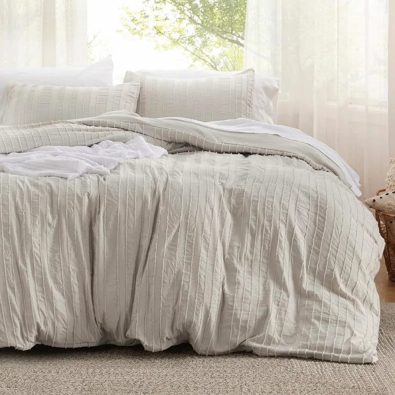 Grid Tufted Shabby Chic Duvet Cover Set, King and Queen sets only