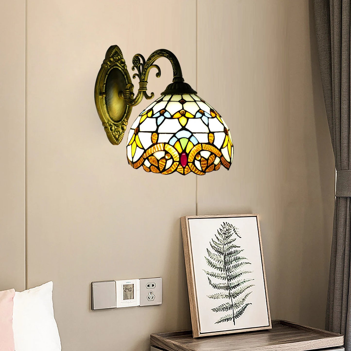 Tiffany Style Beige Dome Glass Sconce